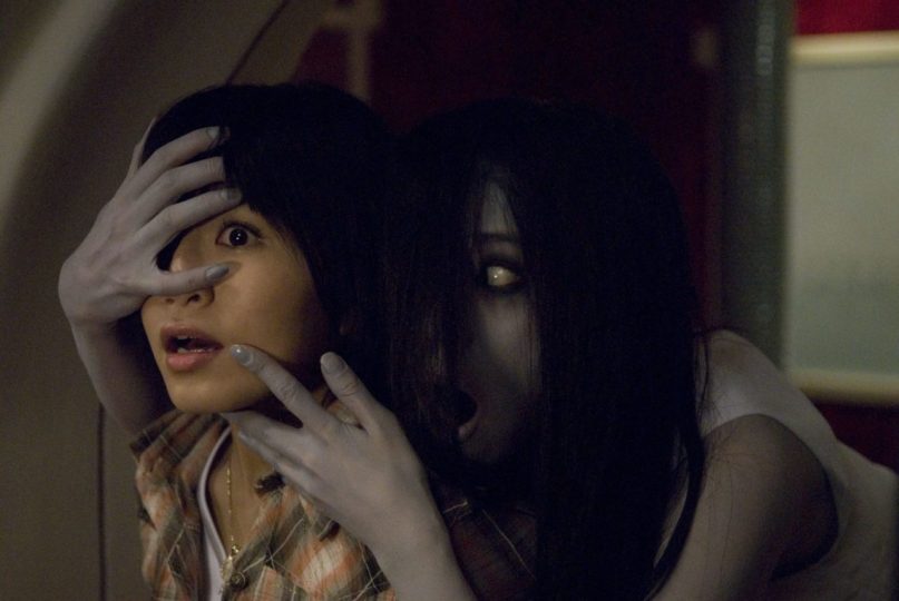 kayako-saeki-mundo-sombrio (2)