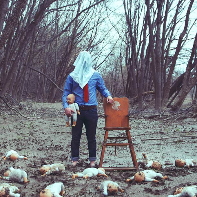 Christopher mckenney zupi 21 • mundo sombrio