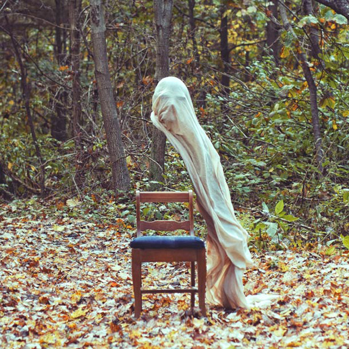 Christopher mckenney zupi 41 • mundo sombrio