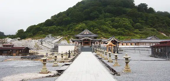 Portões do inferno - monte osore - península shimokita, japão