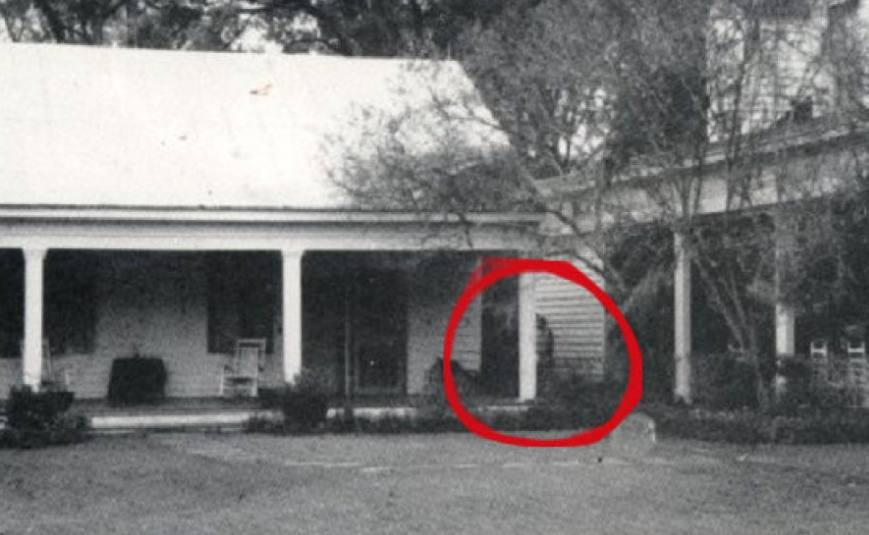 A lenda do fantasma da menina escrava da fazenda myrtles 3 Chloe ghost • mundo sombrio