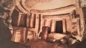 O Desaparecimento Misterioso De 30 Crianças Dentro do Hipogeu de Hal Saflieni