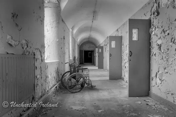 Hospital psiquiatrico abandonado em ennis irlanda mundo sombrio 6 • mundo sombrio