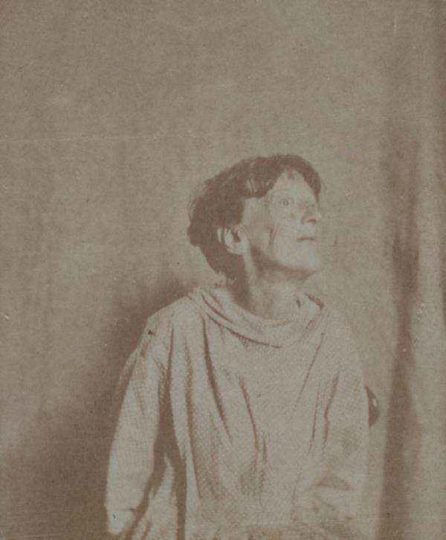 10+ retratos de pacientes psiquiátricos vitorianos que darão arrepio na espinha 26 Picture of mental asylum patient • mundo sombrio