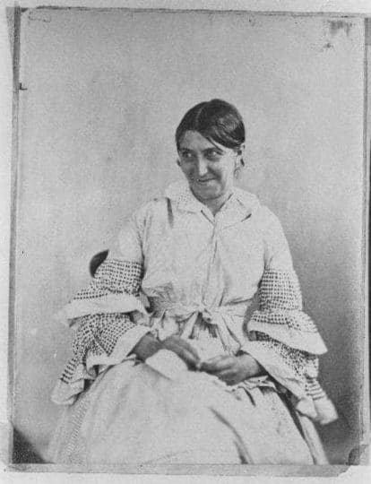 10+ retratos de pacientes psiquiátricos vitorianos que darão arrepio na espinha 37 The look • mundo sombrio